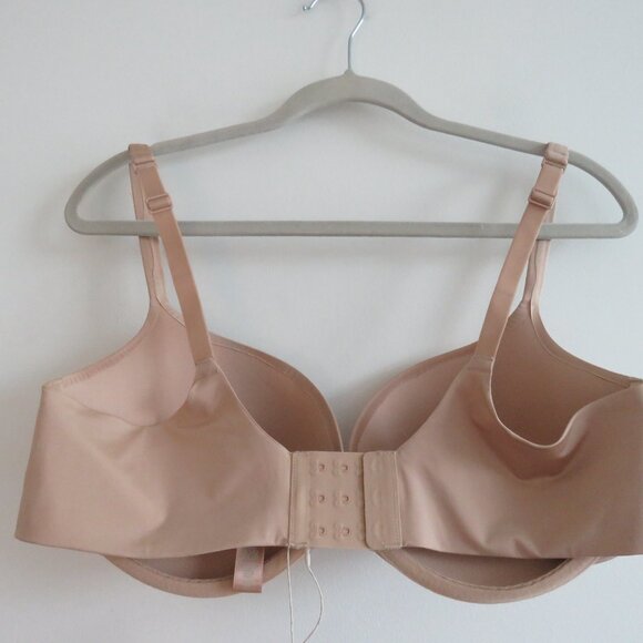 SKIMS Ultimate Push Up Plunge Bra in Clay - Size 36DD - Picture 7 of 10